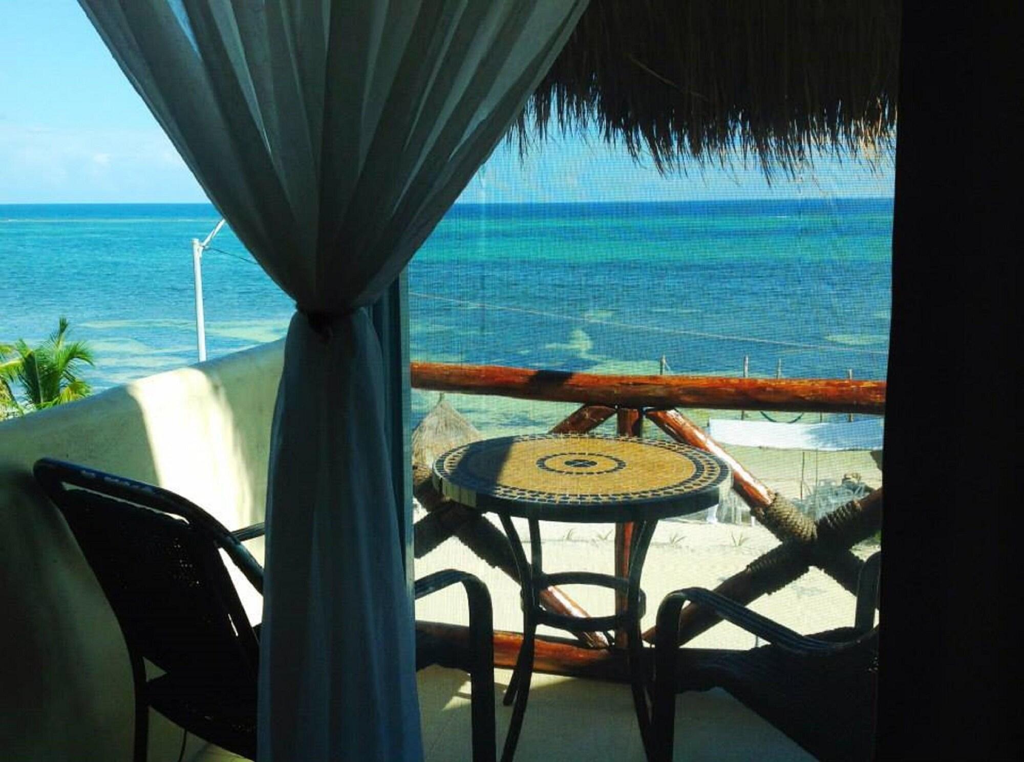 Hotel Arenas Mahahual Exterior foto