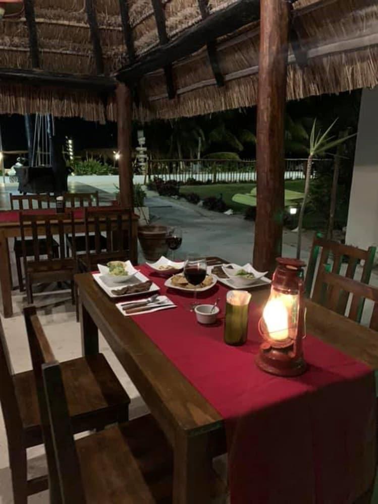 Hotel Arenas Mahahual Exterior foto