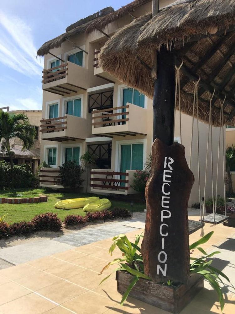 Hotel Arenas Mahahual Exterior foto