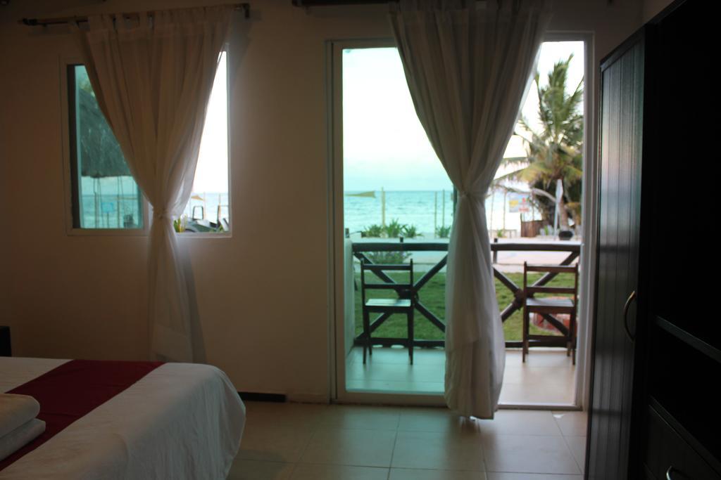 Hotel Arenas Mahahual Exterior foto