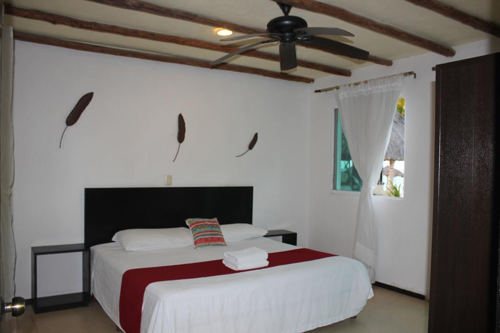 Hotel Arenas Mahahual Exterior foto
